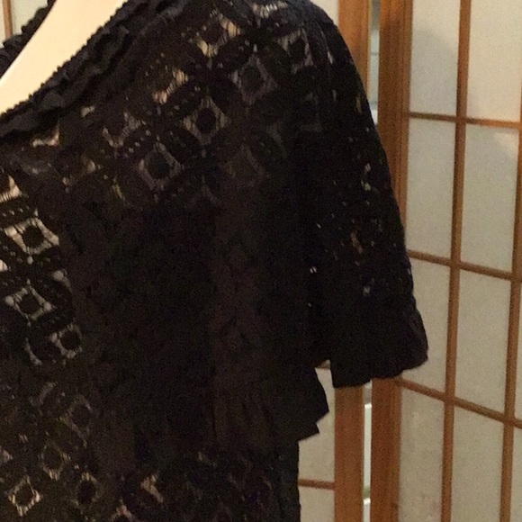 Nannette Laporte lace top Size 4 , hardly worn excellent condition - Picture 6 of 9